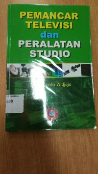 Image of Pemancar televisi dan peralatan studio